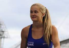 In the space of a few minutes, first came the announcement that tokyo 2020 had been delayed then an email dropped with the news her. Shauna Coxsey Wikipedia