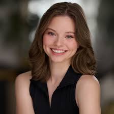 Private Eyes" The Hills Have Eyes (TV Episode 2018)