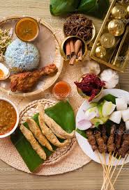 Hari raya aidilfitri is a joyous celebration that involves happy feasting in homes everywhere where family members greet one another with selamat hari raya. Various Popular Malaysia Food For Ramadan Hari Raya Aidilfitri Food Contest Food Food Flatlay