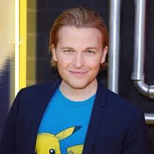 Please enjoy this t-shirt I definitely got just for the Detective Pikachu  premiere and didn't already wear everywhere without a hint of irony.