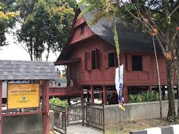 Jabatan warisan negara, kementerian pelancongan, seni dan budaya malaysia. Sultan Alam Shah Museum