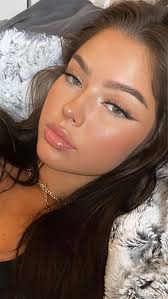 Amanda Dotson (farrahlane123)