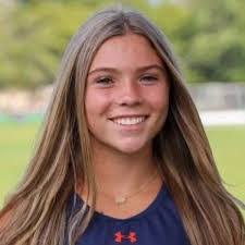 Eliza Everett's Instagram, Twitter & Facebook