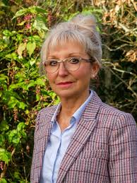 Brinsbury College principal awarded MBE