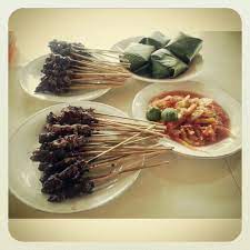 Maranggi Satay Asli Purwakarta Sate Yg Unik Ga Pake Bumbu Tp Dicocol Pk Sambal Mantaap