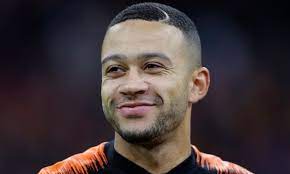 Memphis depay, uefa euro 2020 и memphis depay clothing. Liverpool To Battle With Spurs Over Memphis Depay But Manchester United Could Use Buyback Clause Daily Mail Online