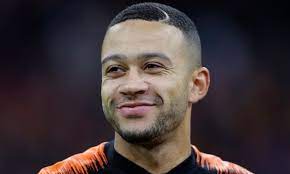 Memphis depay, uefa euro 2020 и memphis depay clothing. Liverpool To Battle With Spurs Over Memphis Depay But Manchester United Could Use Buyback Clause Daily Mail Online