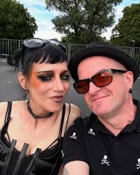 Metallspürhunde (@metallspuerhunde) • Facebook