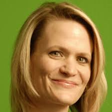 Leez May's Instagram, Twitter & Facebook