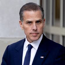 Hunter Biden was furious when former President Obama led then-President Joe  Biden off a stage during a fundraising event last year, according to an  upcoming book by ABC News's Jonathan Karl.