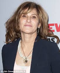 Sony emails reveal Cameron Crowe'snew film is already a flop before release 