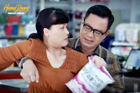 Hồng đăng tài mấy cũng không né được cú tát trời giáng của nsnd thu hà trong 'hướng dương ngược nắng' tập 39, khiến anh choáng voáng. 1naljtbs Ohwcm