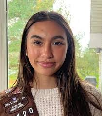 Erin Desantis's Instagram, Twitter & Facebook