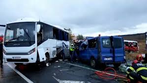 Video Doi Morți In Urma Unui Accident Grav In Județul Iași Intre Un Tir Un Autobuz și O Dubă