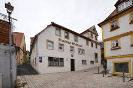 Häuser zum kauf in marktbreit verzeichnet auf einer landkarte mit lokalinformation zu marktbreit. Haus Zum Verkauf Kapellensteige 1 97340 Marktbreit Mapio Net