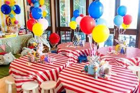 Image Result For Circus Table Decorations Circus Birthday Party Theme Carnival Birthday Party Theme Carnival Party Centerpieces
