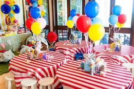 I especially love the darling carnival carousel cake; Image Result For Circus Table Decorations Circus Birthday Party Theme Carnival Birthday Party Theme Carnival Party Centerpieces