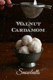 Walnut Cardamom Snowballs Low Carb Christmas Low Carb Cookies Low Carb Desserts