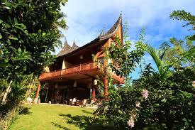 Guests of the balcone hotel & resort enjoy features like 2 outdoor pools, free wifi in public areas, and conference space. Padi Ecolodge Bukittinggi Indonesien Preise 2020 Agoda