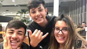 Summer babysitting & petsitting availability in AZ