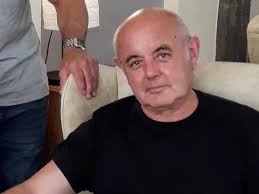 Fundraiser for Alan Brentnall by Nathan Byrne : Mr Brentnalls bathroom