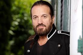 It is broadcast on c8 and produced by h2o productions. Zbwnji13ecr Lm