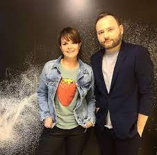 Po ukończeniu studiów rozpoczęła pracę w radiu kolor za czasów wojciecha manna i krzysztofa materny. Michal Zaczynski Moda Jest Jak Pole Minowe Mowie Karolinie Korwin Piotrowskiej W Jej Nowej Ksiazce Reset