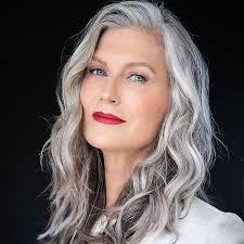 Top 60 Fashion Influencers Over 50 in 2025