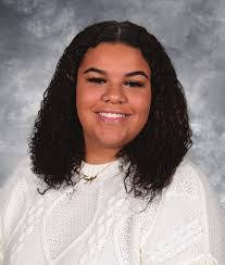 Amanda Bement's Instagram, Twitter & Facebook