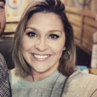 Nicole Sprinkle's Instagram, Twitter & Facebook