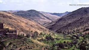 Outside The City Of Najran In The Asir Mountains The Ancient Trade Routes For Francincense Ran Through Here To The Fertile Cres Landscape Saudi Arabia Ancient