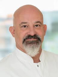 PD Dr. med. André Simon: Universitätsklinikum Heidelberg