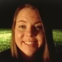 Brandi Hinds's Instagram, Twitter & Facebook