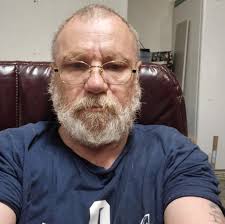 Hello I'm looking for work I have 2 felonies over 10 years ago but I am a  hard worker family man of 6 looking for work that will give me a chance