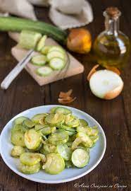 Zucchine in padella con cipolla. Zucchine Trifolate Con Cipolla Anna Creazioni In Cucina