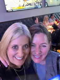 SHAWNEE MISSION EAST CLASS OF 1987