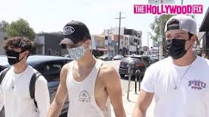 But while some fans were shocked and appalled, quickly labeling. Bryce Hall Tayler Holder Blake Gray Speak On Addison Rae Loren Gray Amelie Zilber At Toast