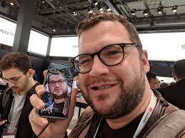 Thomas Delozier على X: "Pendant ce temps,