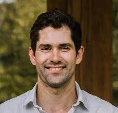 Brent Hart's Instagram, Twitter & Facebook