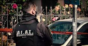 Σήμερα το πρωί είχαμε νέα άγρια δολοφονία με μαφιόζικο στυλ, αυτή τη φορά οι δράστες τον πυροβόλησαν στο κεφάλι. R4flw4iqr Pmem