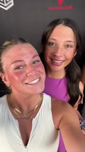 lily cook (@lilyyycookkk)