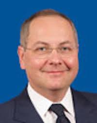 Reference framework, top talent crucial to managing large projects