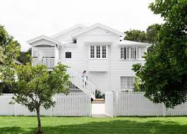 The long hot summer days often ended with a torrential downpour. A Queenslander Reno Australian Interiors Est Living
