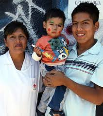 Resultado de imagen para inmigrantes tienen más estudios que los chilenos y los mas pobres se concentran