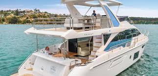 Boat brokerage based in manly, brisbane, qld. D Albora Marine Boat Sales