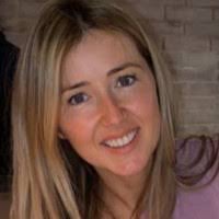 Stephanie Deakin's Instagram, Twitter & Facebook