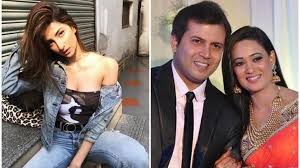 Are you looking at shweta tiwari height and weight? Shweta Tiwari S Daughter Palak Opens Up On Alleged Harassment By Step Dad Television News