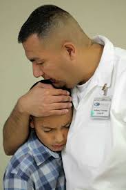 Groups helps prison dads stay close to their children
