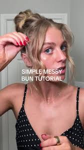 Replying to @Caly Guzman simple tutorial for longer/thicker hair 🤌🏼  #viralmessybun #delaneymessybun #viralbun #easymessybun #easybuntutorial  #simplemessybun #longlayershaircut #longlayershairstyles ...