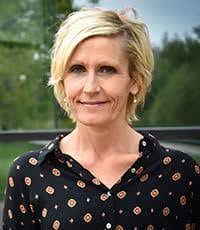 Stephanie Waldron's Instagram, Twitter & Facebook